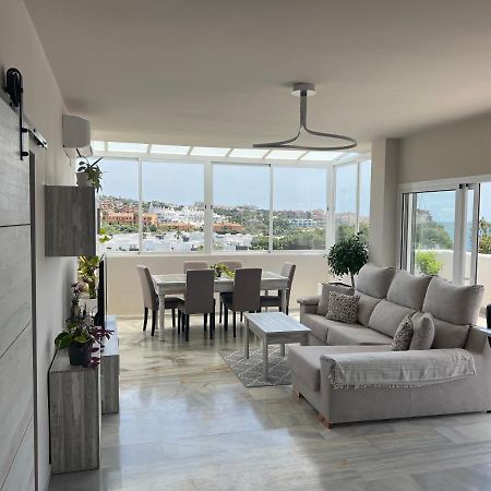 On The Beach - Penthouse On The Mediterranean 에스테포나 외부 사진