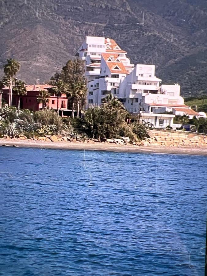 On The Beach - Penthouse On The Mediterranean 에스테포나 외부 사진