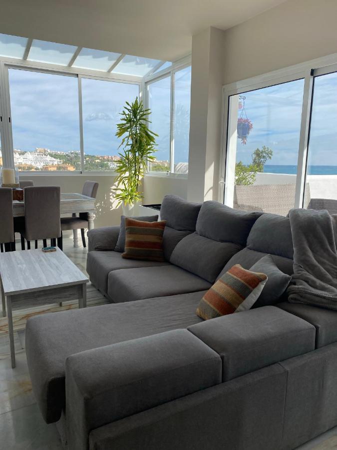 On The Beach - Penthouse On The Mediterranean 에스테포나 외부 사진