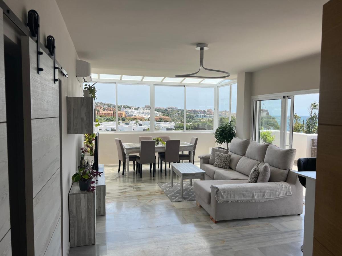 On The Beach - Penthouse On The Mediterranean 에스테포나 외부 사진